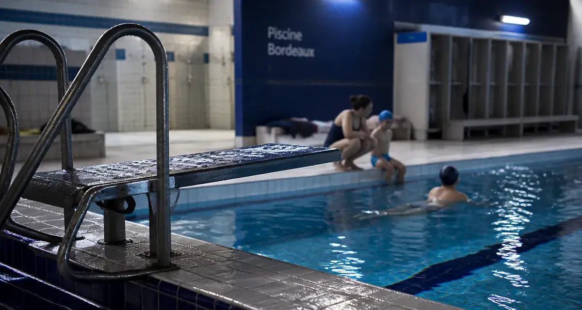 Piscine Bordeaux pour nager et se baigner en famille
