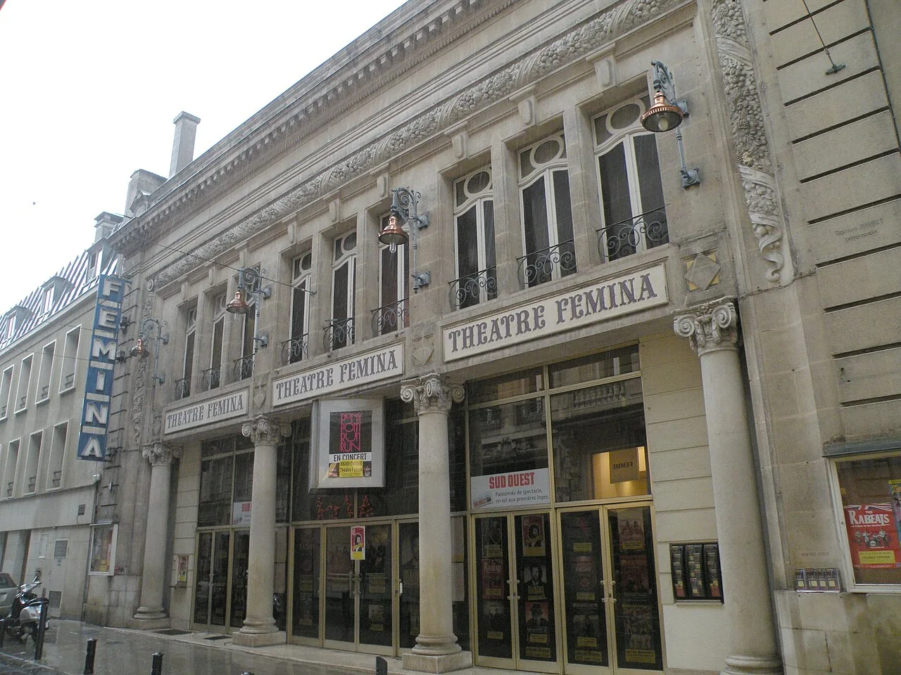 Façade du Théâtre Femina à Bordeaux