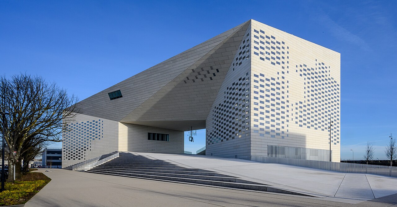 La MÉCA à Bordeaux, bâtiment qui accueille le Frac Nouvelle-Aquitaine.