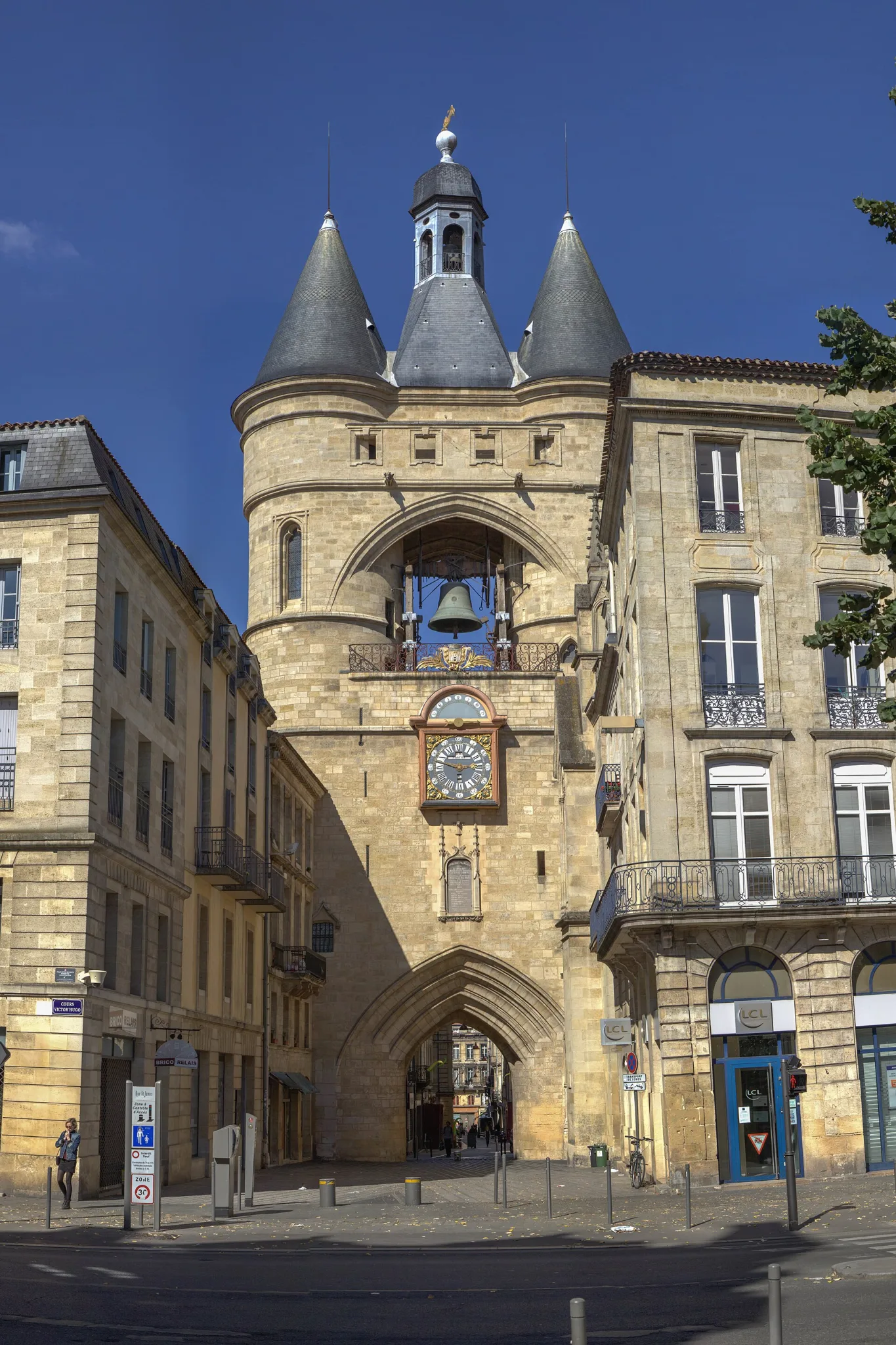 Grosse cloche de Bordeaux