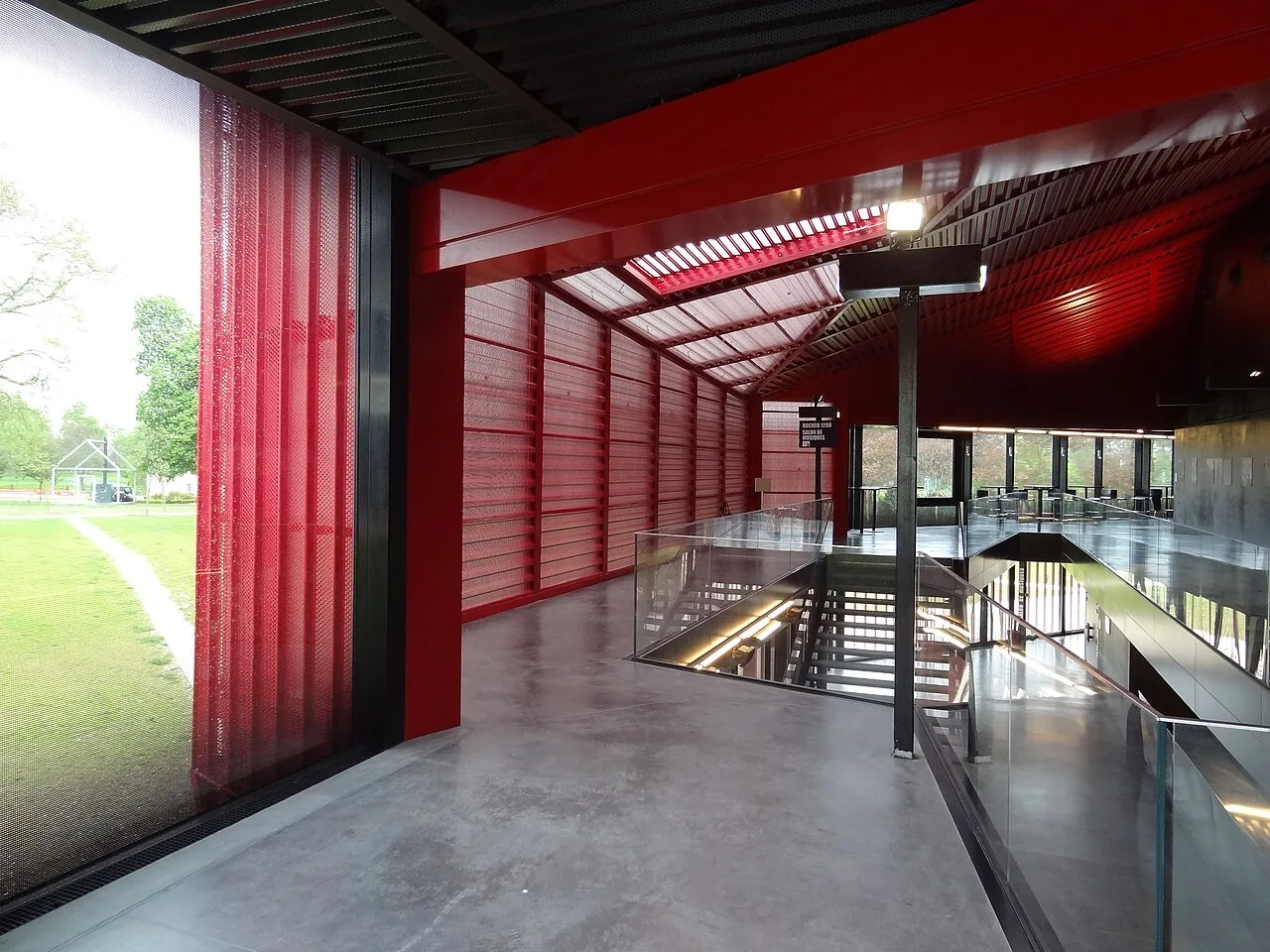 Intérieur du Rocher de Palmer